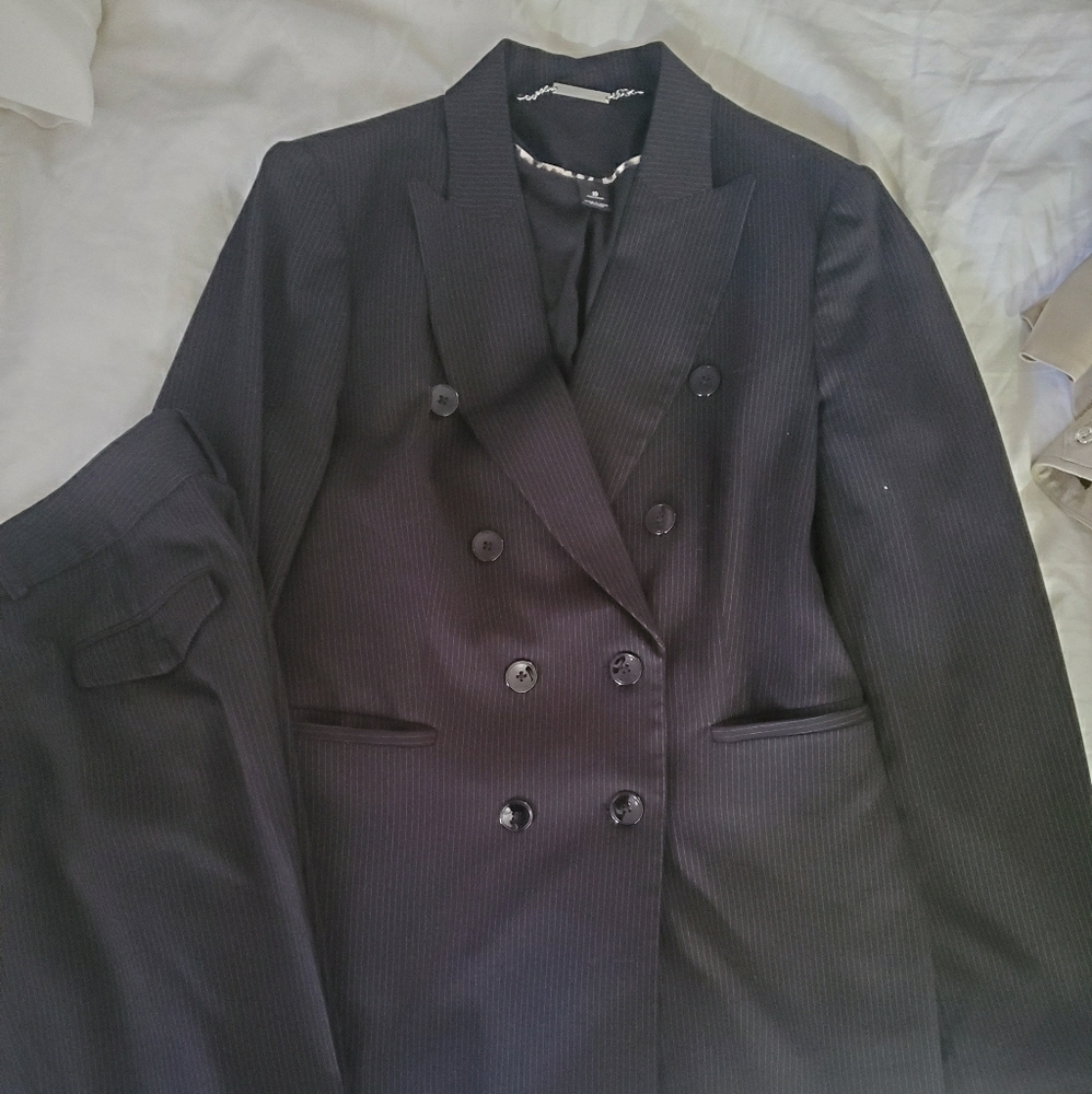 Black Suit- White House Black Market